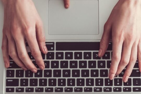 Business Mom Summit у Львові – подія для жінок, які поєднують бізнес, розвиток і материнство.
